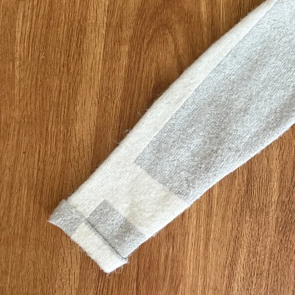 Chic Light Gray Cardigan Sweater - Picture 8 of 8